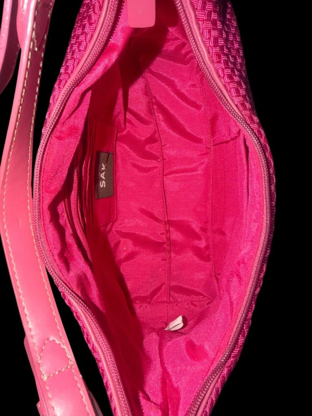 VTG The Sak Demi Shoulder Bag Hot Pink Woven Hobo Y2K Baguette Adjustable Strap - Picture 8 of 9